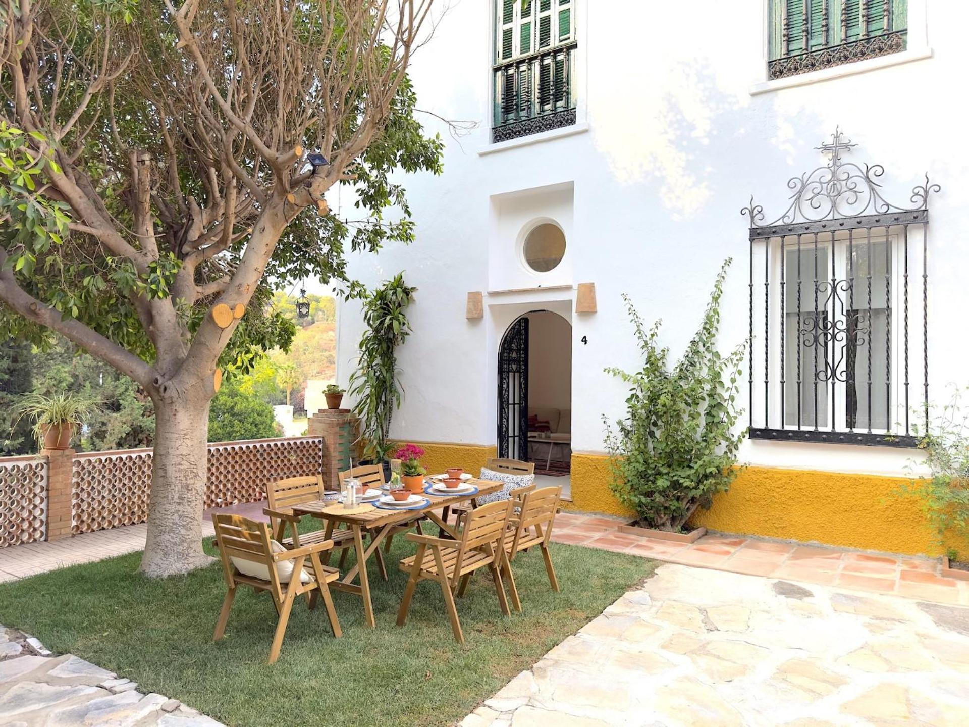 Apartamento Clavero Four Premium *
