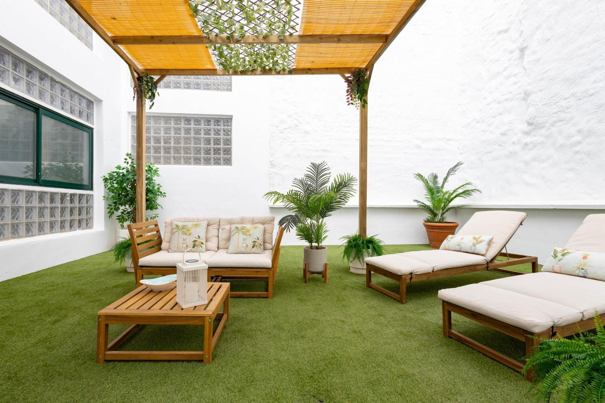 Apartamento C30 Deluxe Studio With Terrace Into Cathedral Square Málaga