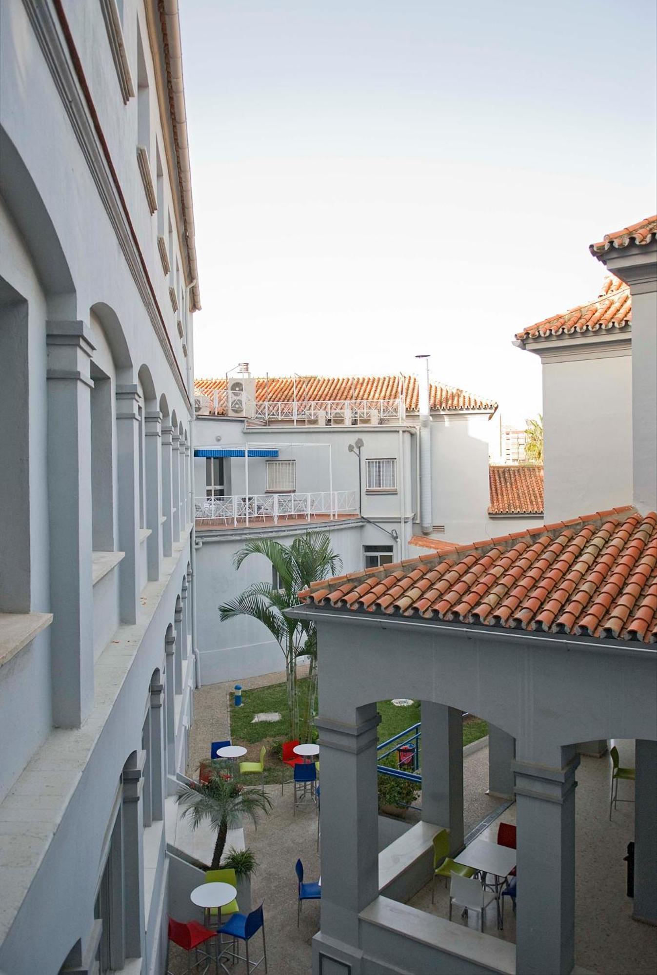Hostel Inturjoven Malaga