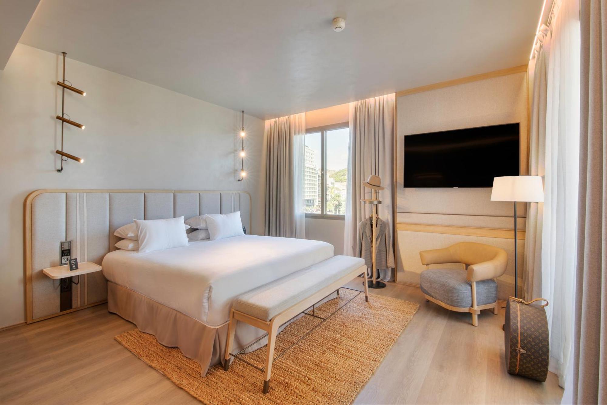 Only Hotel 5*