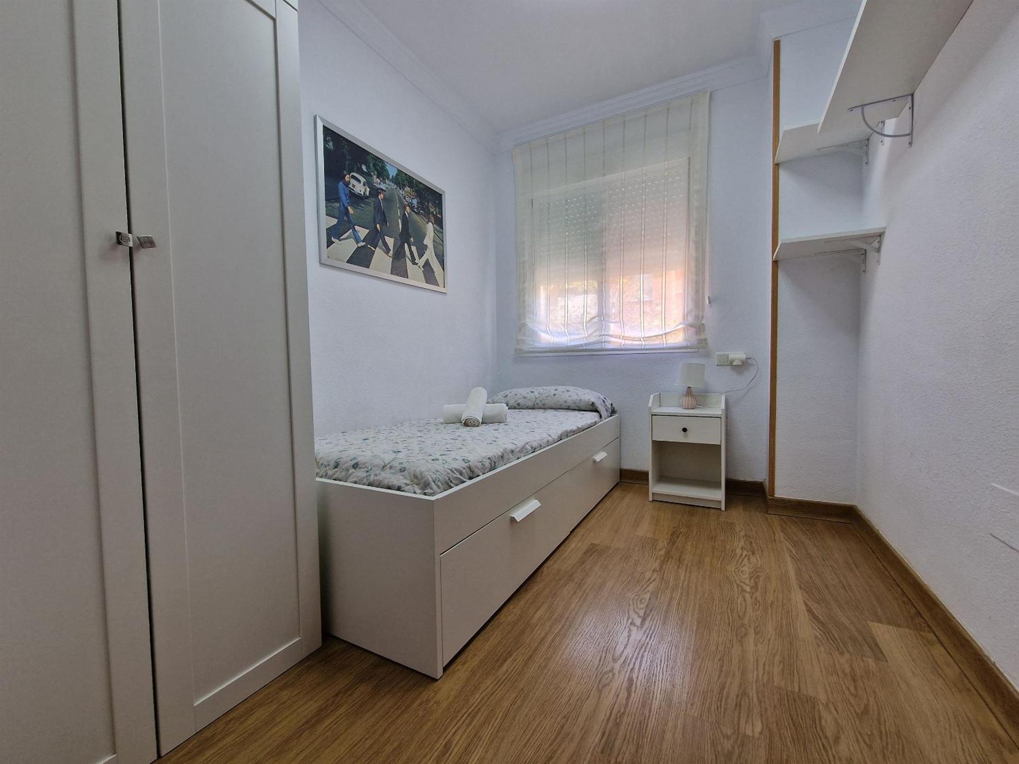 Malaga, Calle Hermes Apartment