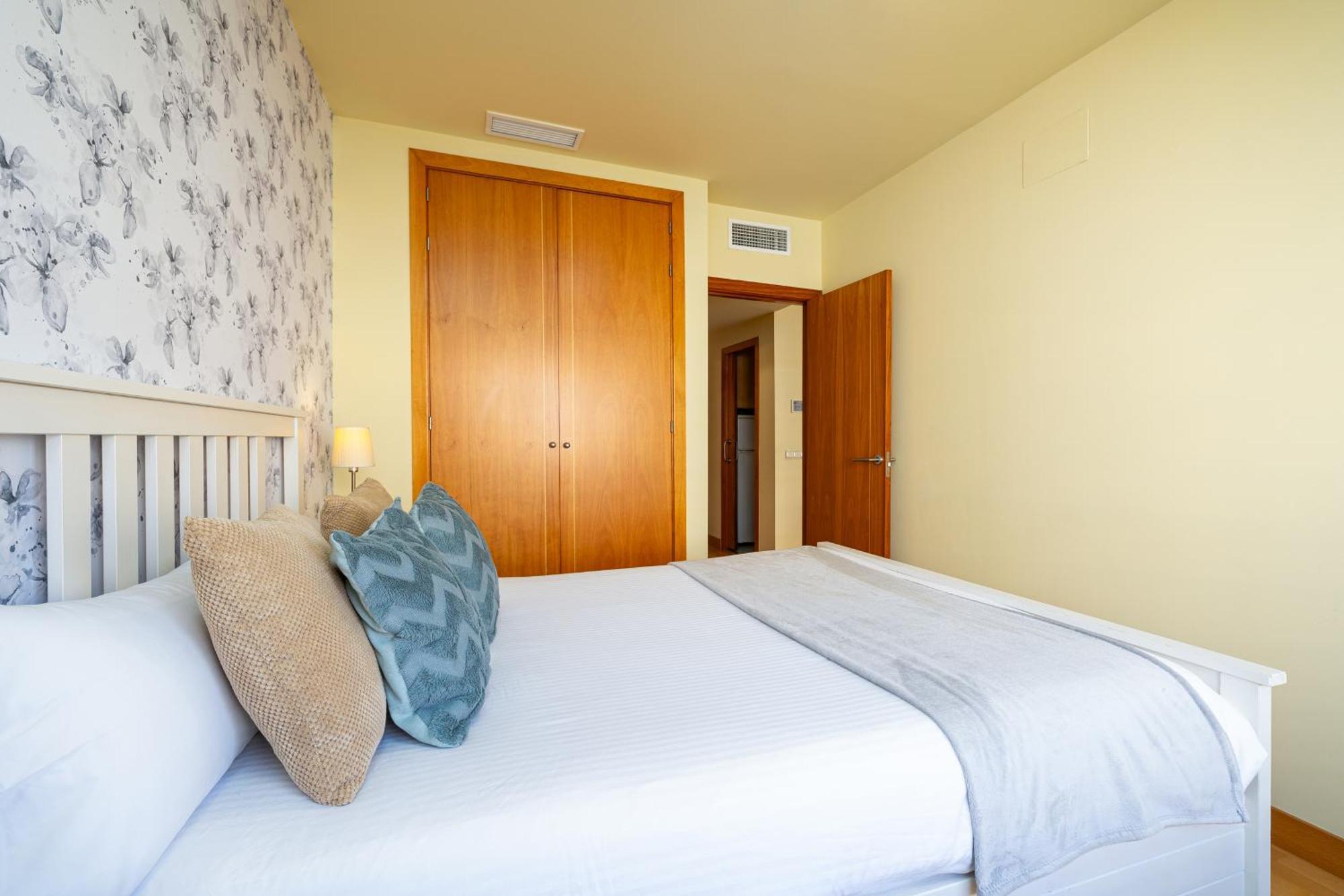 Apartamento Holidays2malaga Eslava High Speed Wifi *