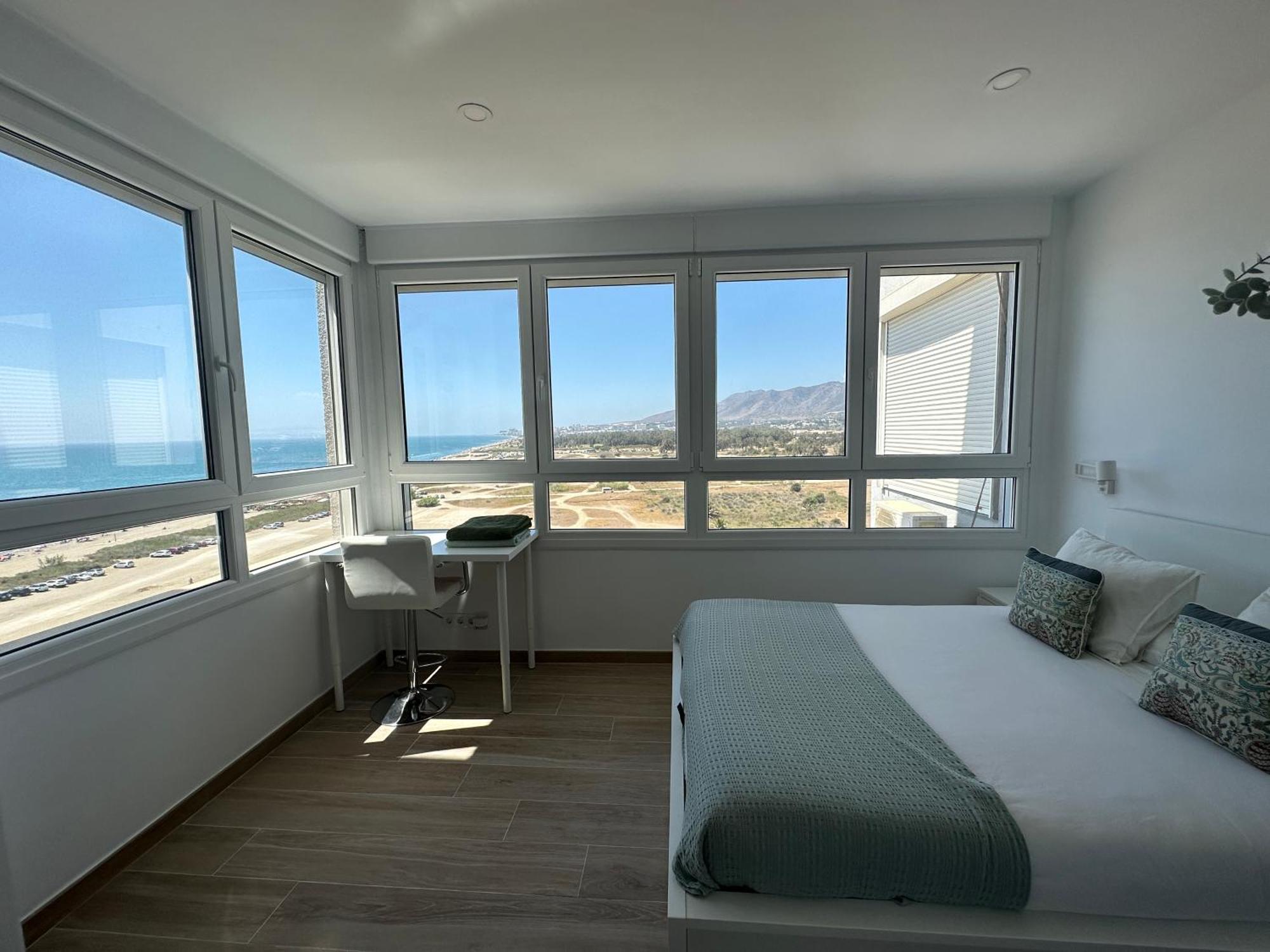 Sunstay Guadalmar Loft Seaview Apartamento Málaga
