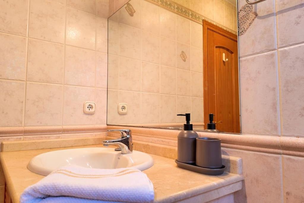 Buenavista 4 Bedroom, By Casa Del Sol Hr Сasa de vacaciones Málaga