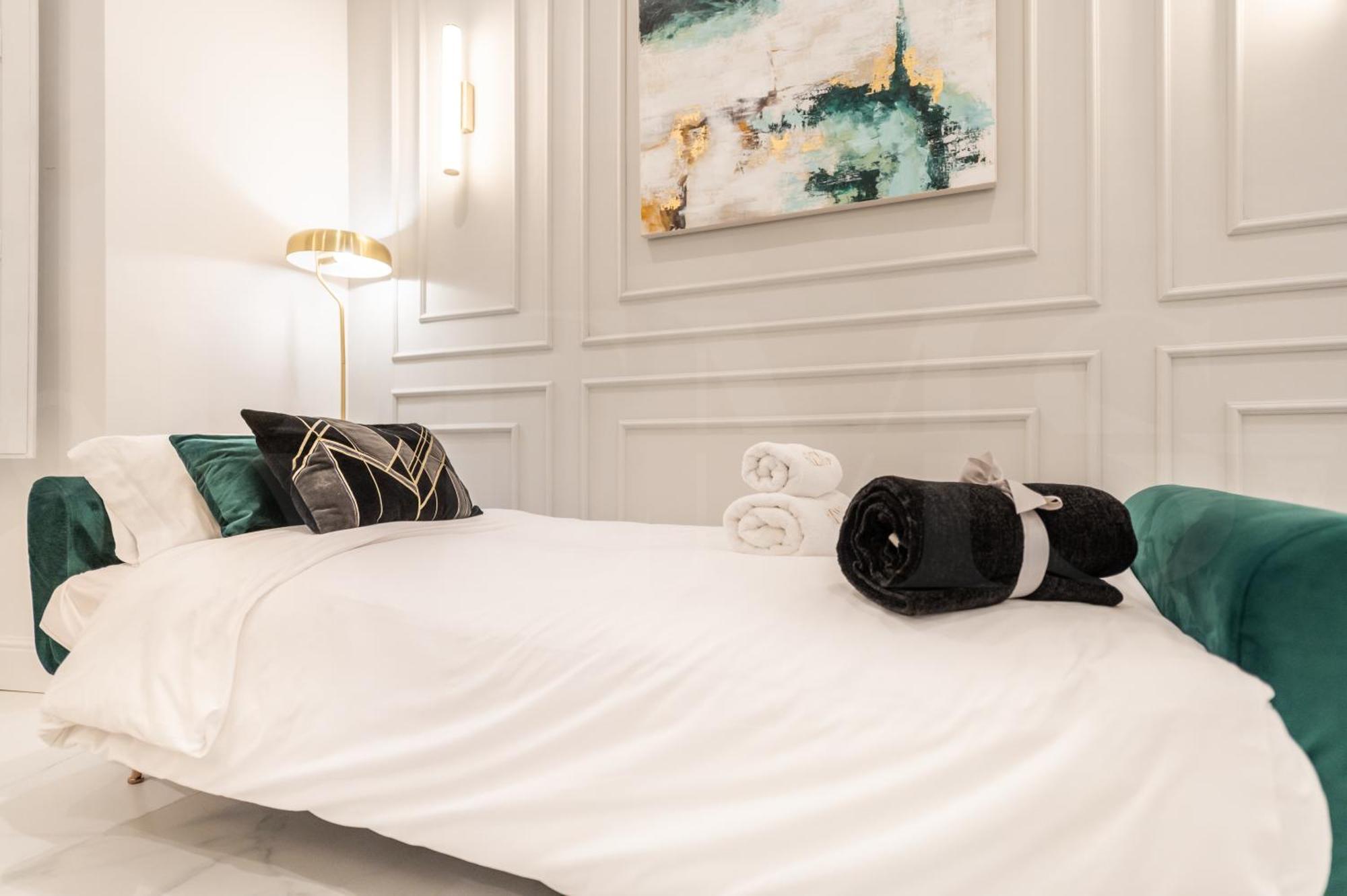 Glamorous Flat In The Heart Of Málaga