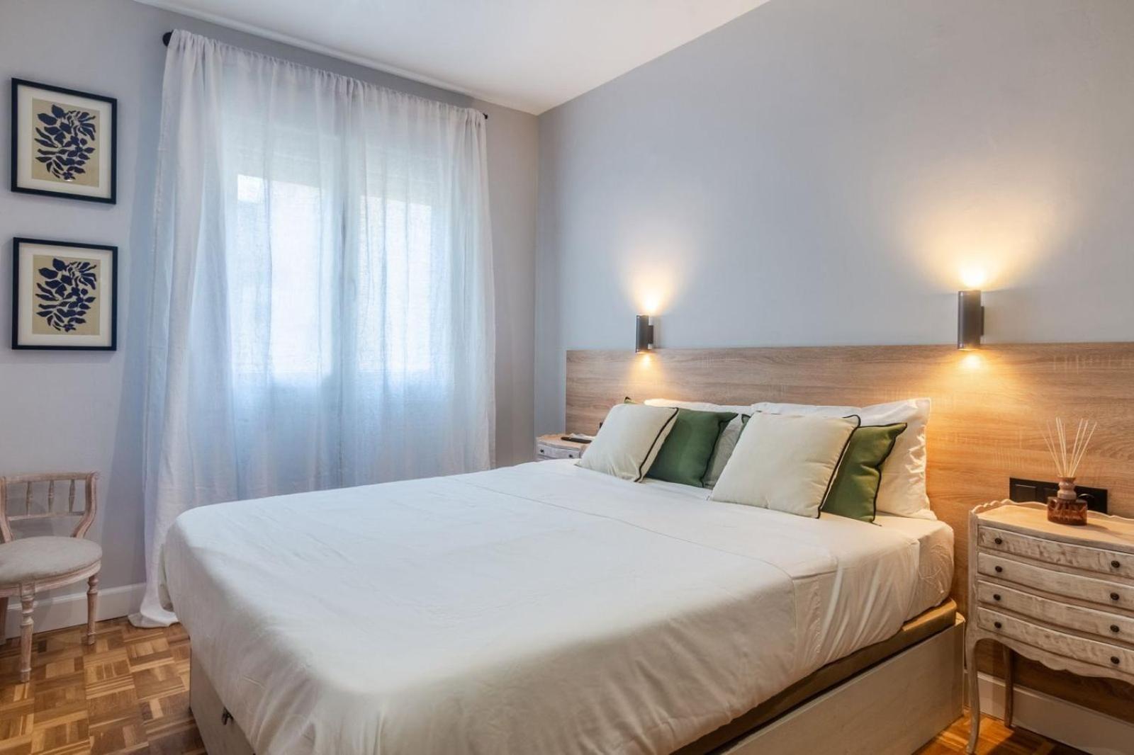 Cervantes Luxury Apartment *