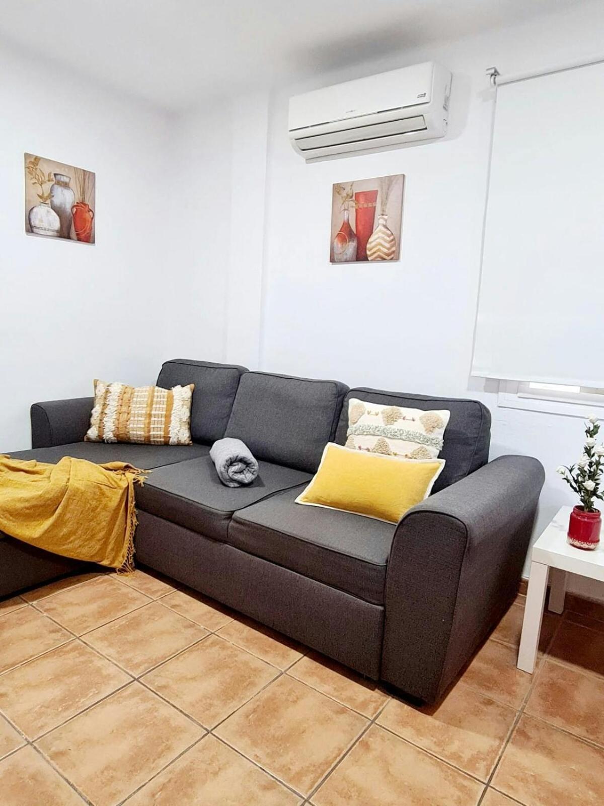 Bonito Con Terraza - Pedregalejo Playa Apartamento *