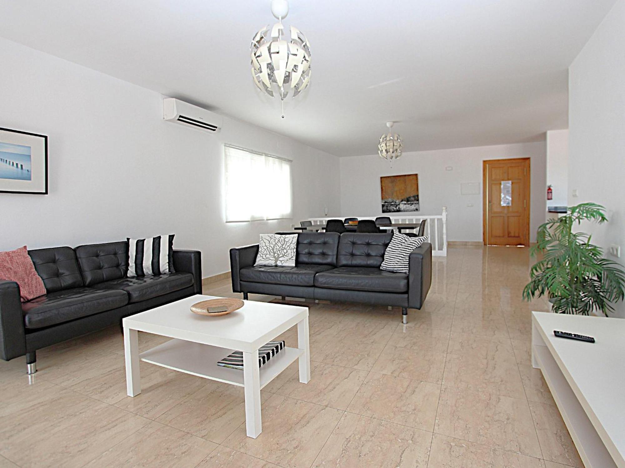 Casa Yvette Apartment