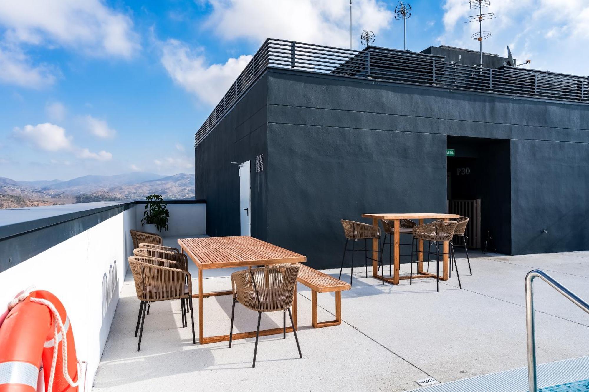 Brand New Urban Sky 25th Floor Apartment Malaga