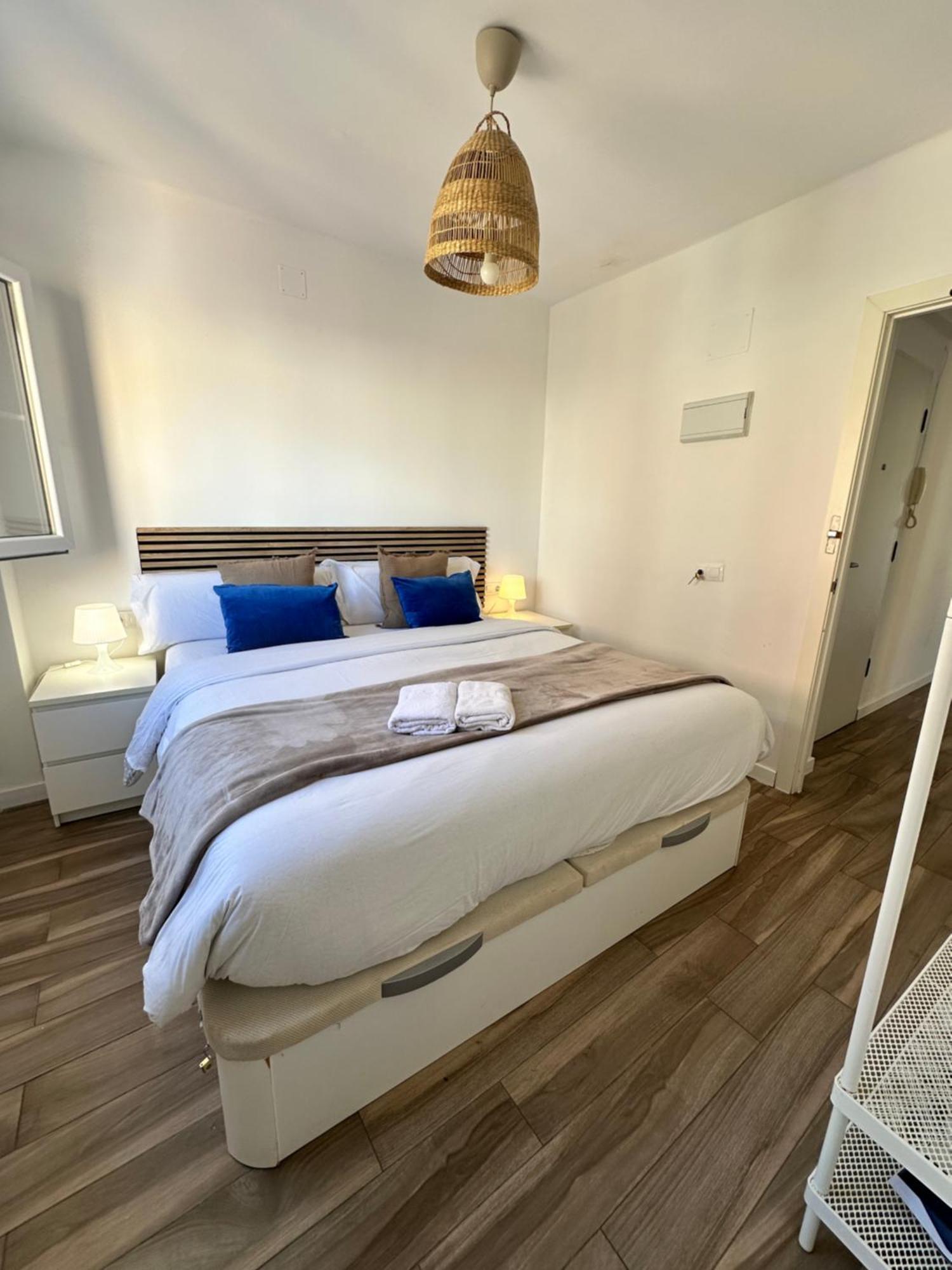 Alderete Deluxe - 3 Apartamento Málaga