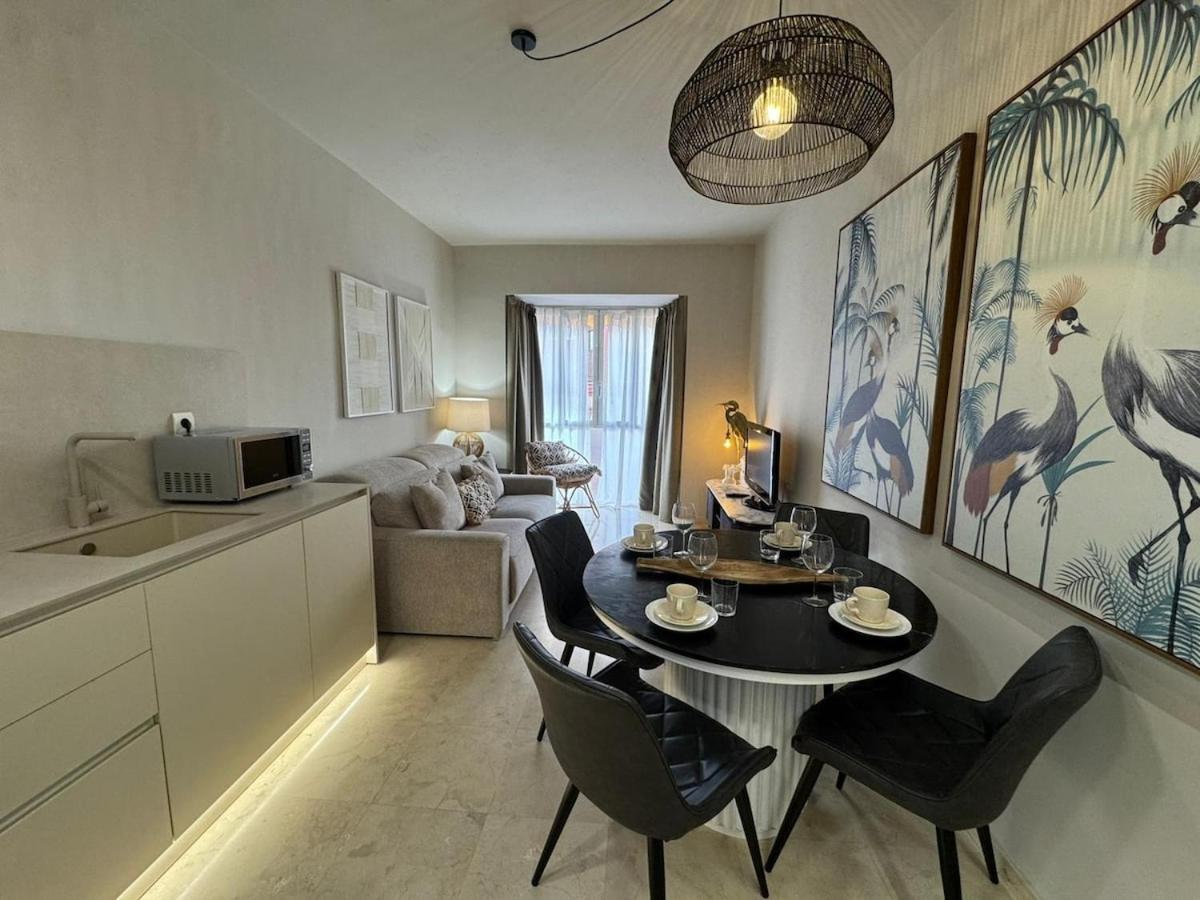 Centrally Located Flat In - Capuchinos Apartamento *