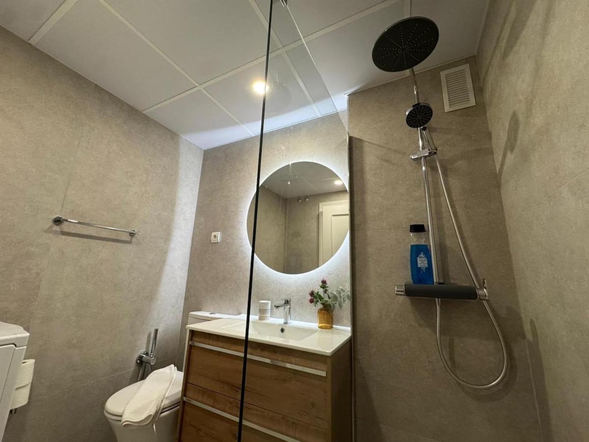 Apartamento Centrally Located Flat In - Capuchinos *