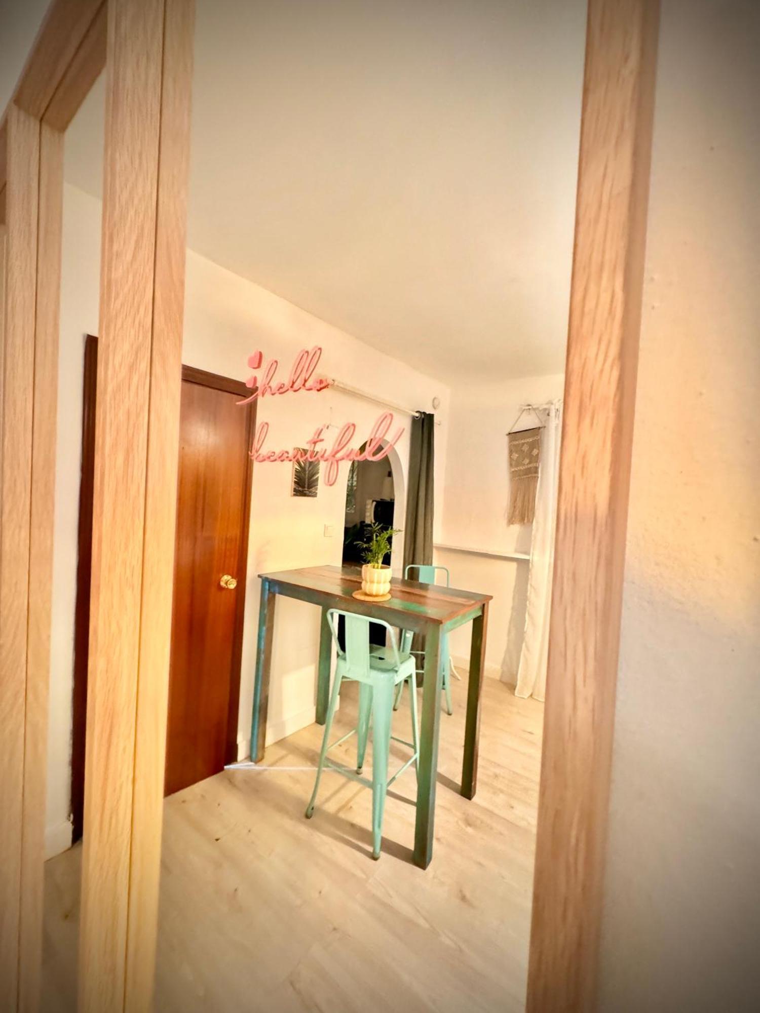 Apartamento Cosy +netflix+24h Entry+silent Air Conditionning Málaga