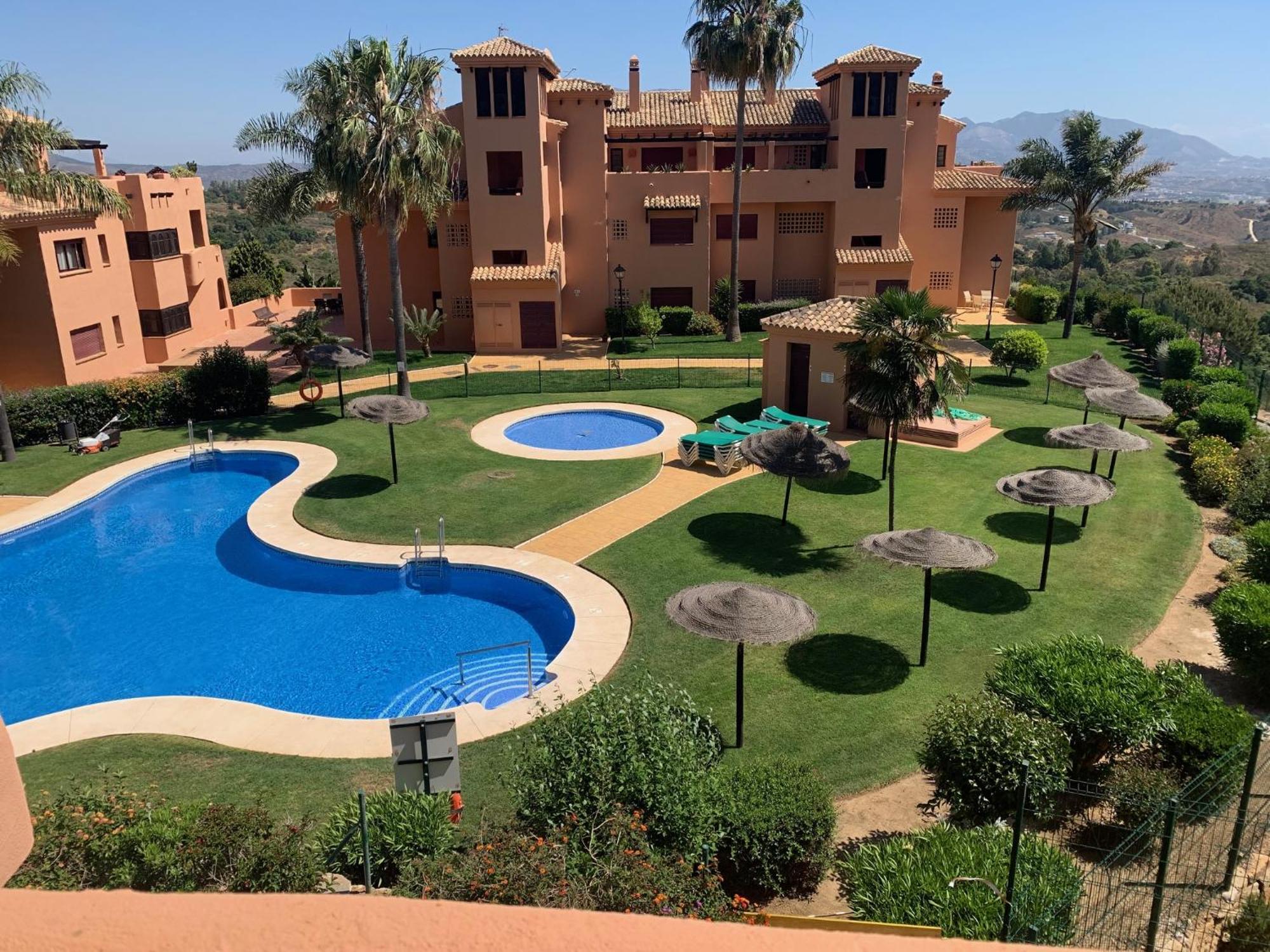 Apartamento El Soto De Marbella Free Golf-tennis-padel-gym Gf 2 Bed 2 Bath P2b-p14 *
