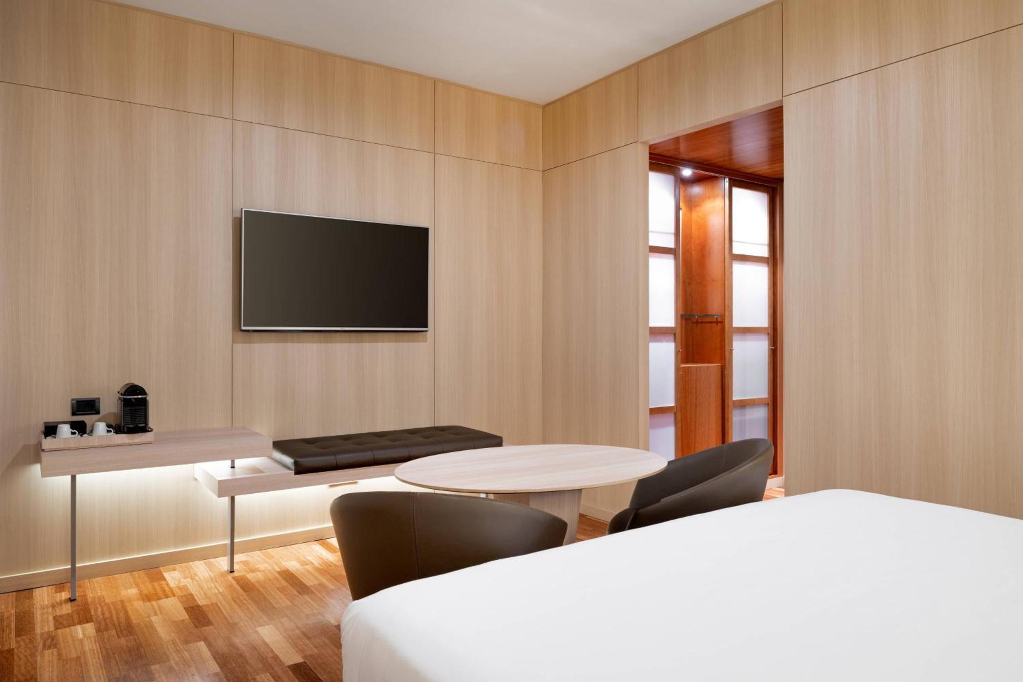 Ac Palacio By Marriott 4* Malaga