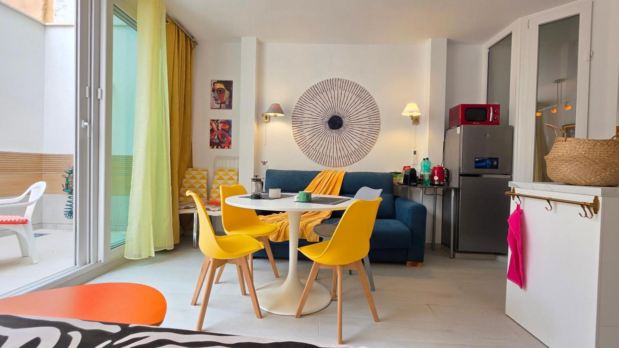 Picasso Huelin 250m From Apartment Malaga