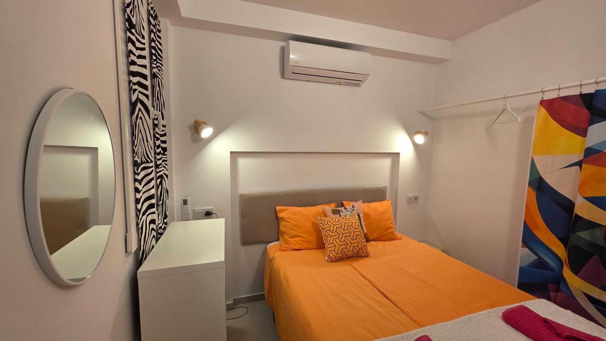 Apartment Picasso Huelin 250m From Malaga