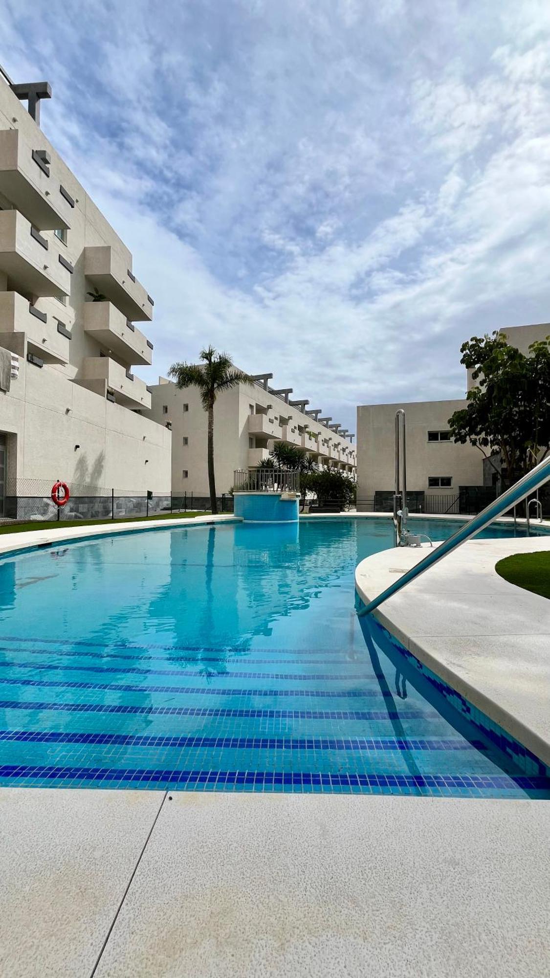 Apartamento Modern With Pools,gym & In Costa Del Sol
