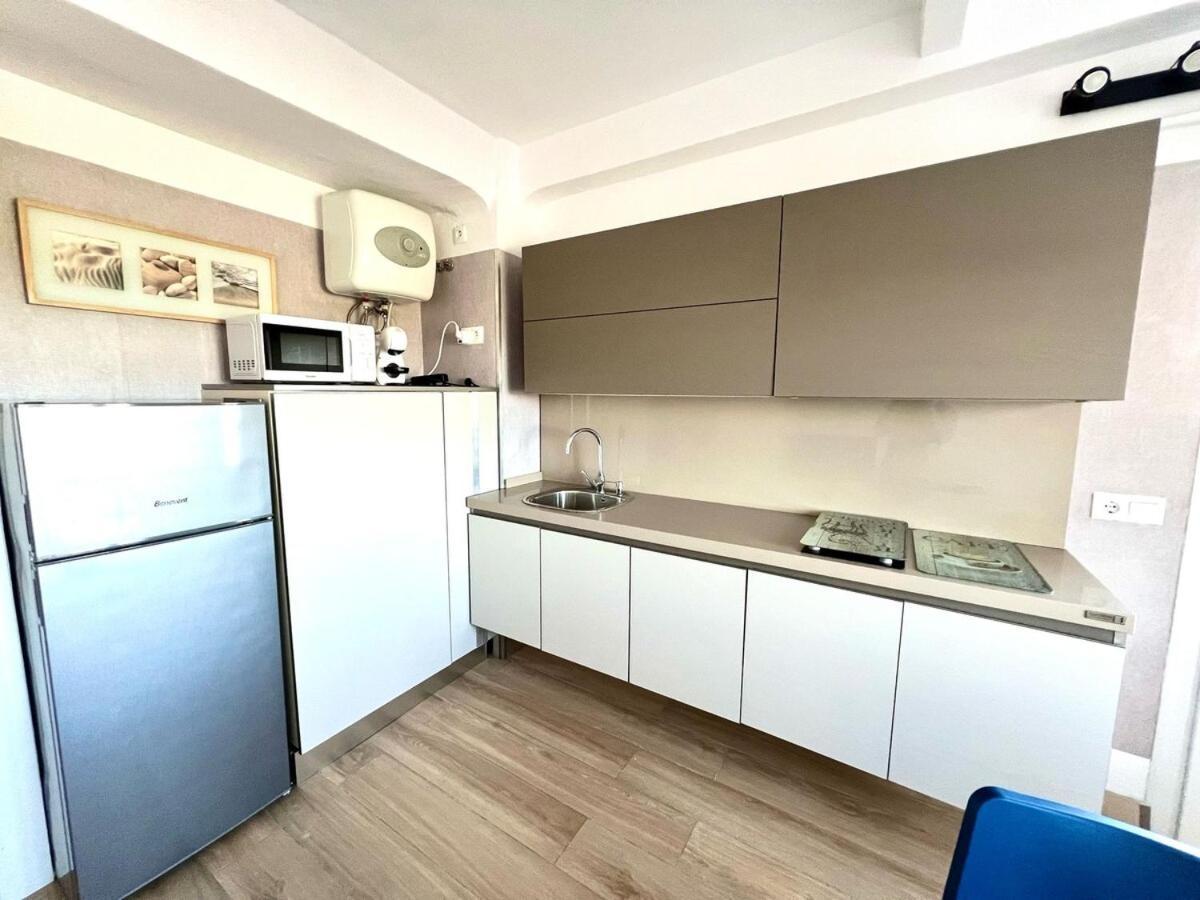 Velazquez Aeropuerto B Apartamento