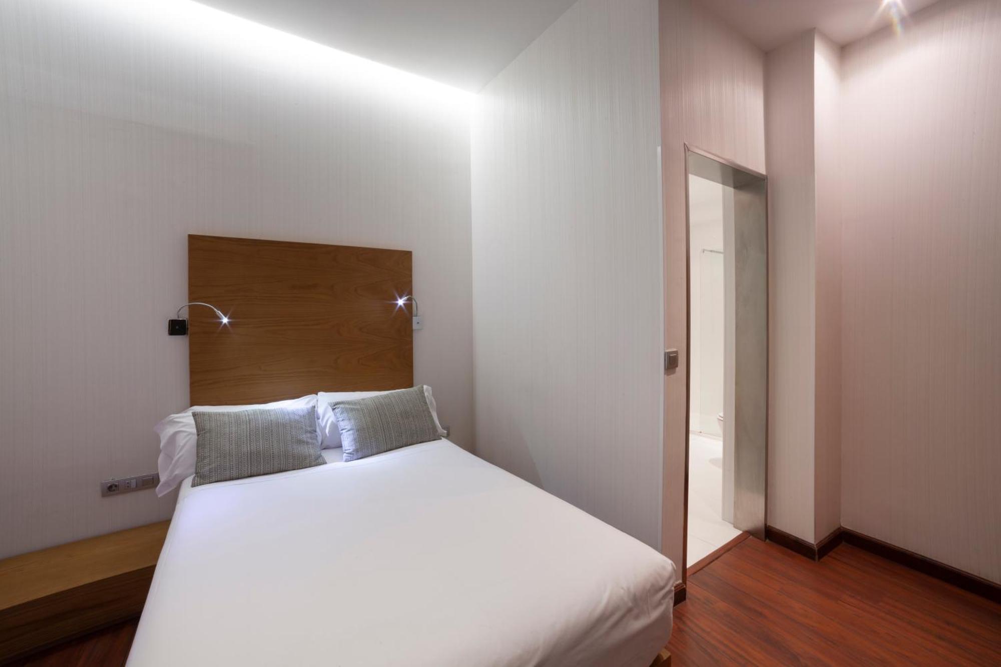 Hotel Petit Palace Plaza 4*