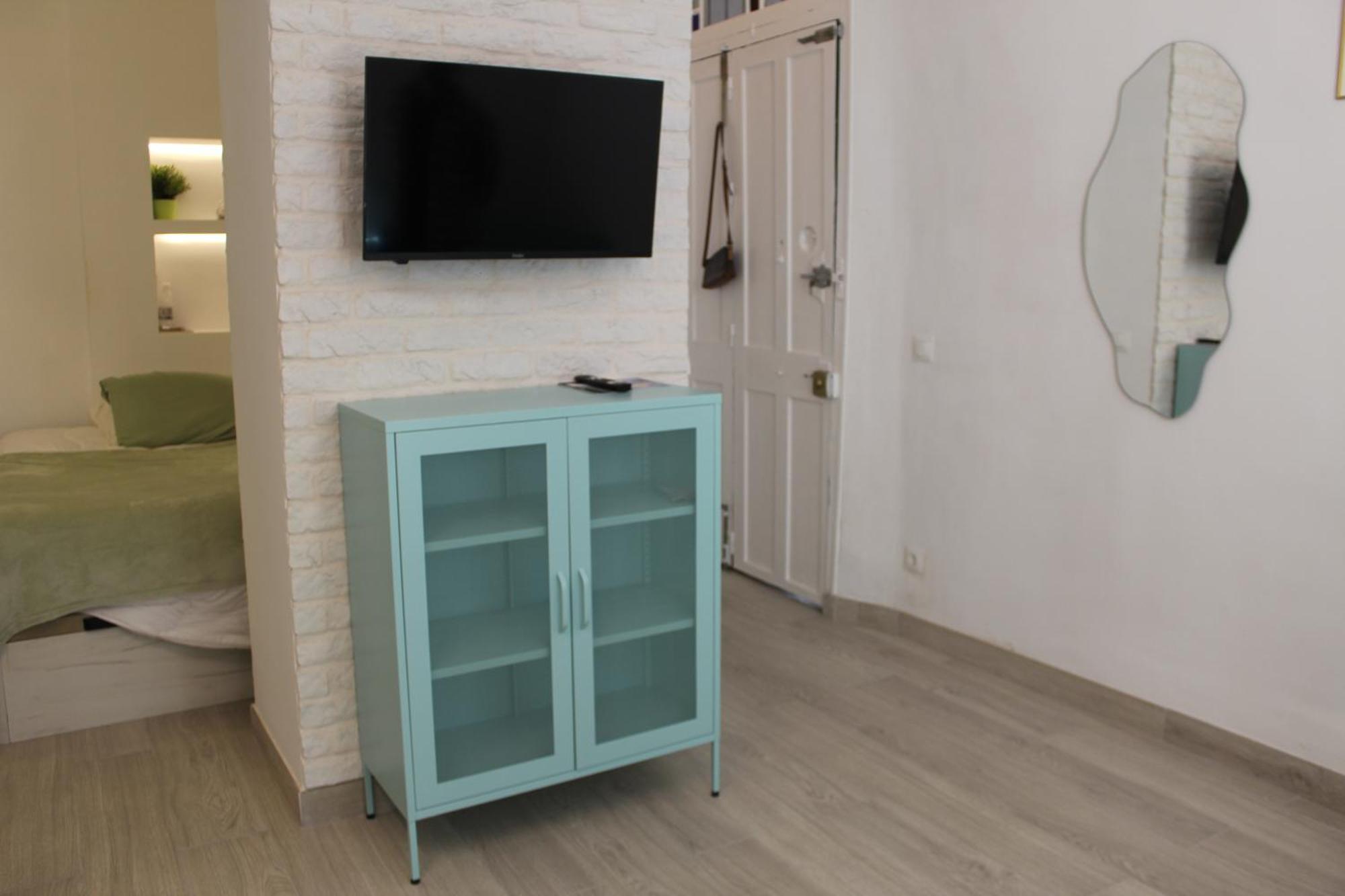 Iyourbasics Lovely Hinestrosa 23 Free Wifi&ac Apartamento *