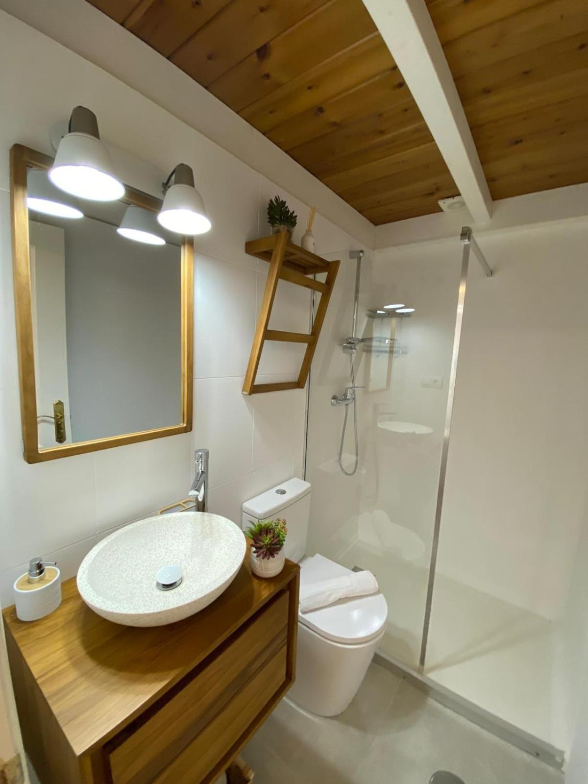 Genteel Mitjana Apartamento