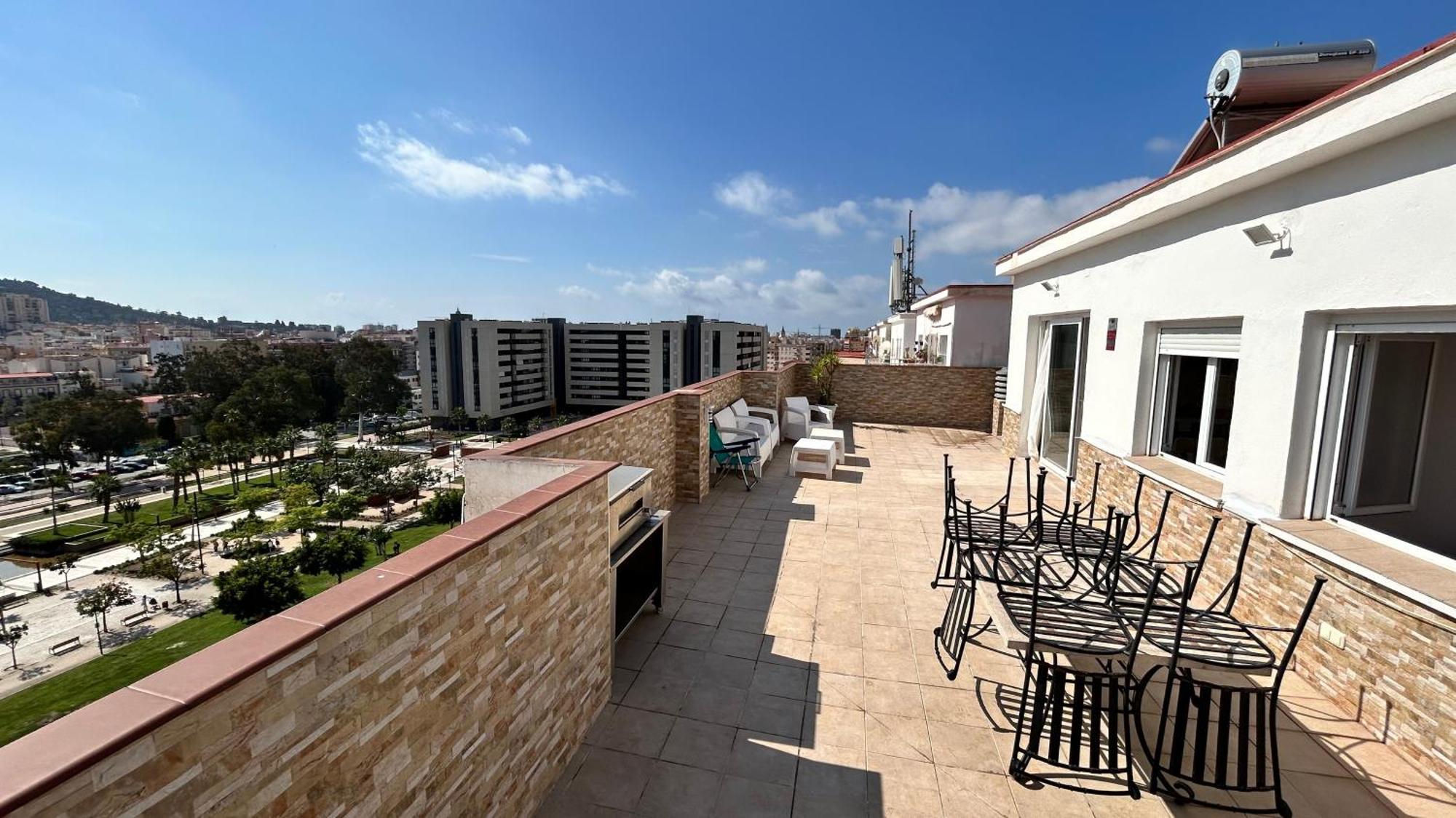 Apartamento Vistas Rascacielos Infinito Ciudad