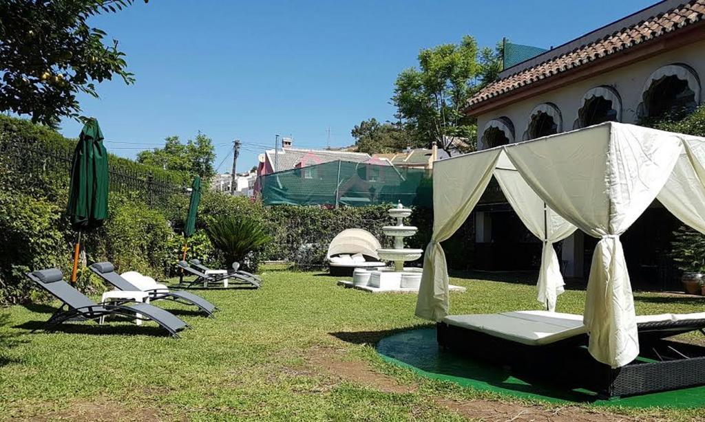 Darkum Hotel 2*