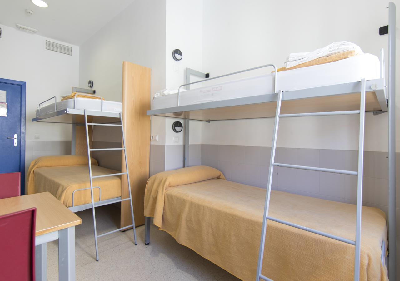 Inturjoven Hostel *