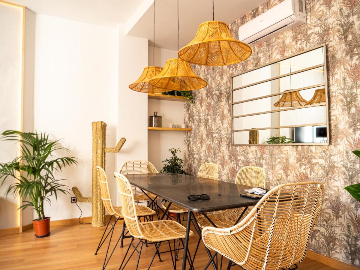 Stylish In The Heart Of With Pool Apartamento *