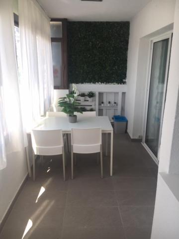 Las Gardenias Apartamento *