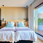 D&R Penthouse On The Beach