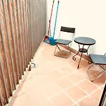 Amazing Location, Full Equiped City Center! Bajo B