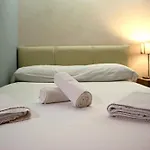 ¡Excelente ubicación! Casco Antiguo Málaga (1B)
