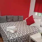 Estudio cerca del Carrefour rosaleda
