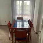 Encantadora Habitación Privada cerca del mar