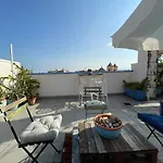 Charming home with private terrace,heart of Málaga