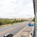 Modern Apartment Near Huelin Beach & Free Parking