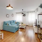 Amazing Center Apartment With 2 Rooms