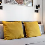 La Casa De La Muralla