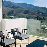 Extra Large Luxury Property With Spa, 3 Min To Marbella City Center