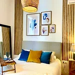 Calderon III Deluxe Central Sinesedesignhomes