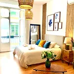 Calderon III Deluxe Central Sinesedesignhomes