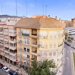 Apartamento De 3 Habitaciones En El Centro