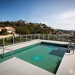 Apartamento Con Vistas En Paseo De Reding By Rent Me