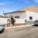 Nice home in Málaga with WiFi&3 Bedrooms
