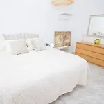 C57 - Spacious&Bright Apartment