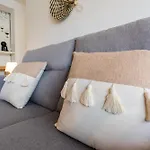 Wintowinrentals Modern, Fully Equipped And Well Connected Apartment In Malaga