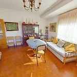 Piso De 4 Dormitorios Muy Amplios Con Armarios Empotrados
