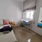 Confortable Habitacion Centrica En Piso Privado